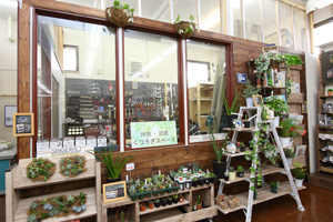 トンカチ工房 プロの機材でお手軽diy ホームセンター ニュートンカチ 金沢文庫 釜利谷